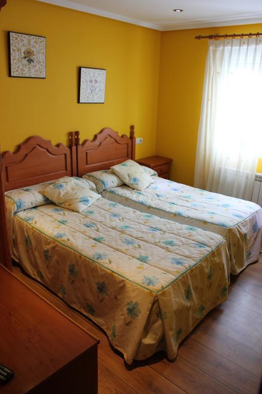 Hotel Asador Rindion Тинео Номер фото